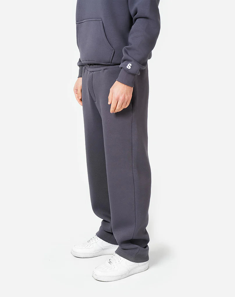 BASICS TRACKSUIT SET